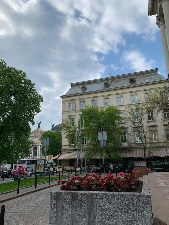 Fountain Appartement Lviv Ngoại thất bức ảnh